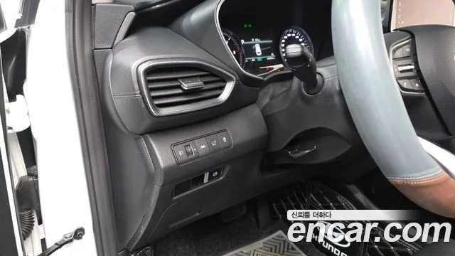 Hyundai Santafe Новый Santa Fe Дизель 2.2 2WD — Фото автомобиля 13