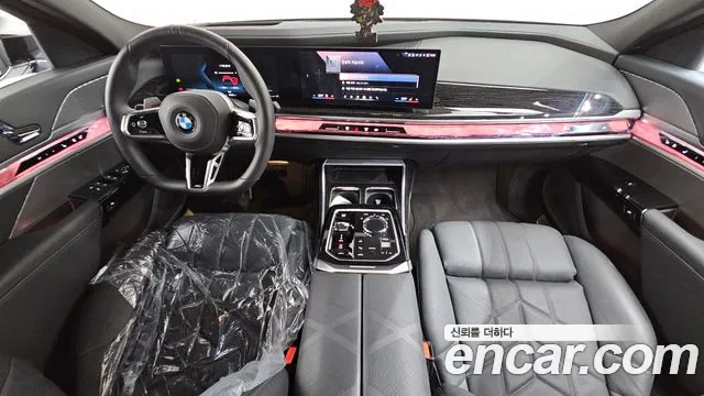 BMW 7-Series — Фото автомобиля 7