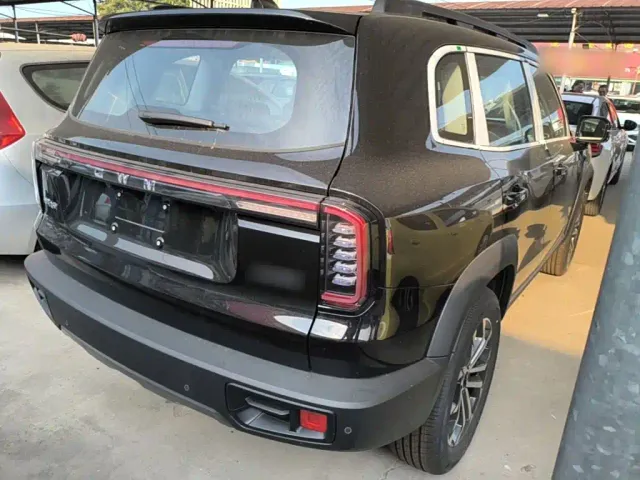 Haval Big Dog — Фото автомобиля 6