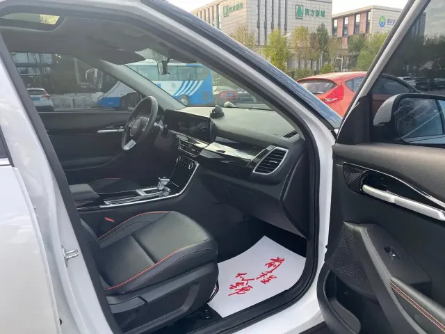 Kia Seltos — Фото автомобиля 17