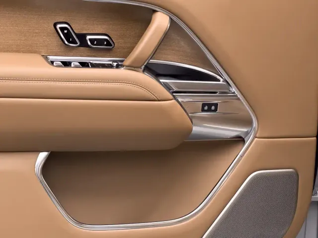 Land Rover Range Rover — Фото автомобиля 10