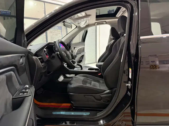 Haval H6 — Фото автомобиля 9