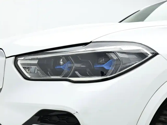 BMW X5 — Фото автомобиля 10