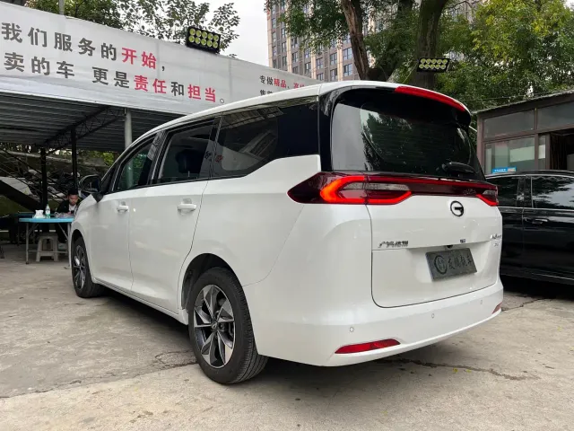 GAC Trumpchi M6 — Фото автомобиля 9