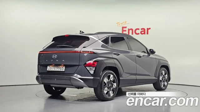 Hyundai Kona SX2 — Фото автомобиля 2