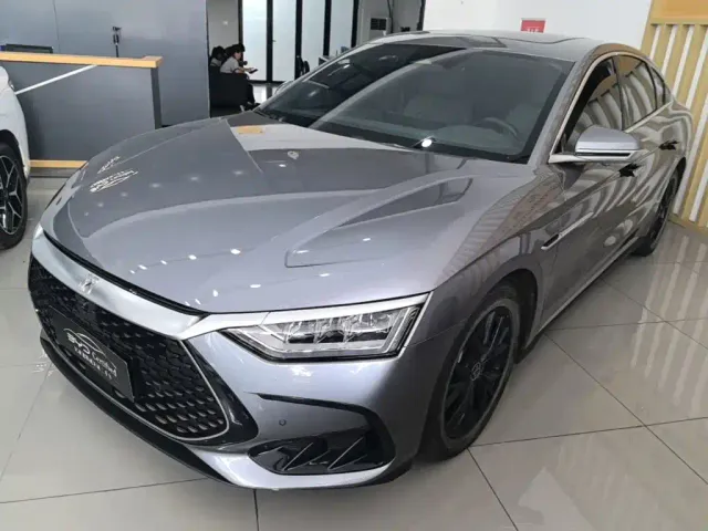 Фотография автомобиля — BYD Han