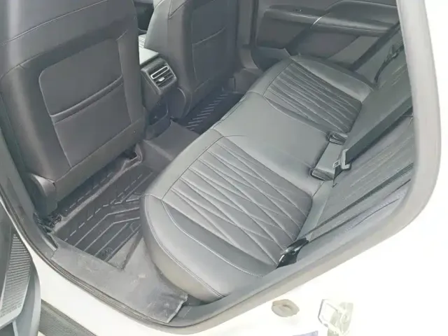 Changan Lamore — Фото автомобиля 11