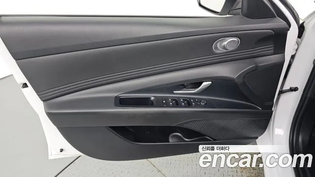 Hyundai Avante CN7 — Фото автомобиля 23