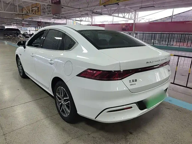 BYD Qin PLUS — Фото автомобиля 4