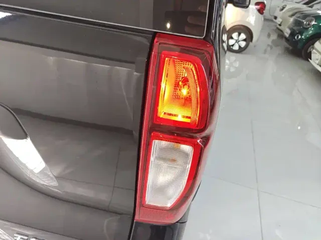 Wuling Zhiguang NEV — Фото автомобиля 7