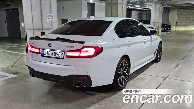 BMW 5 Series G30 — Фото автомобиля 2