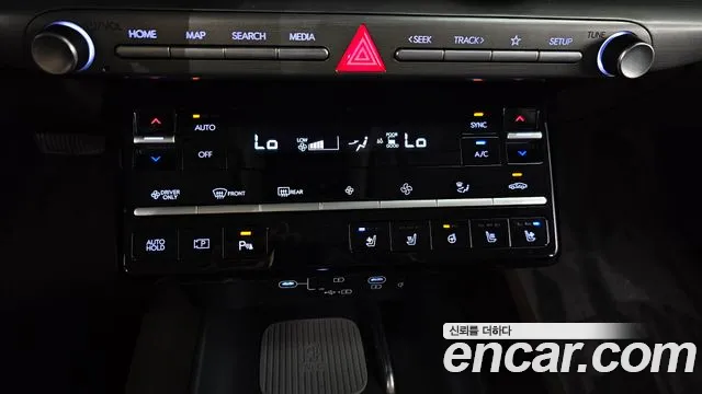 Hyundai Grandeur GN7 — Фото автомобиля 17