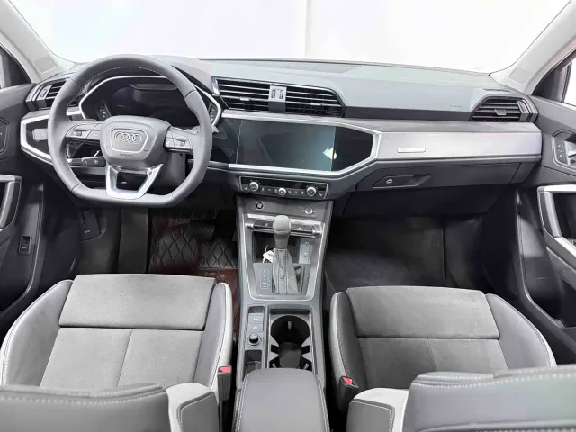 Audi Q3 — Фото автомобиля 8