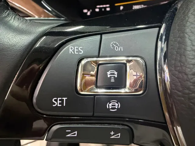 Volkswagen Tharu — Фото автомобиля 13