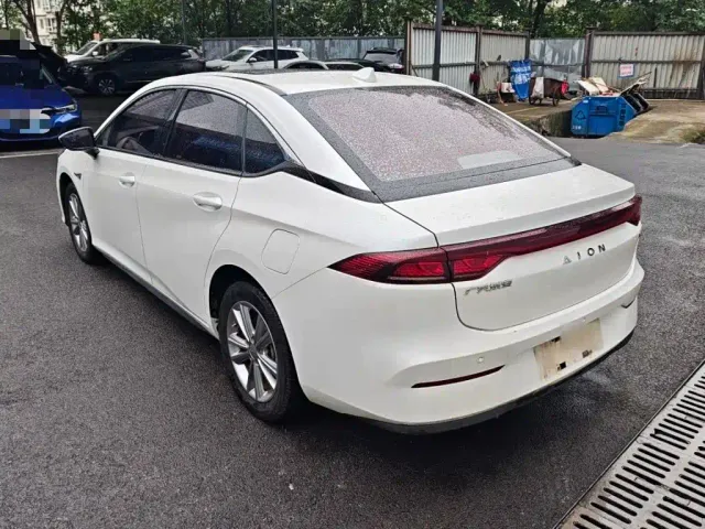 GAC Aion S — Фото автомобиля 4