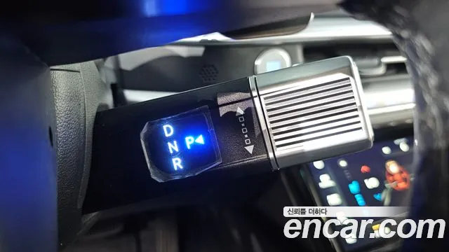 Hyundai Grandeur GN7 — Фото автомобиля 12