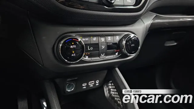 ChevroletGMDaewoo Trailblazer Trailblazer 1.3 турбо 4WD — Фото автомобиля 30