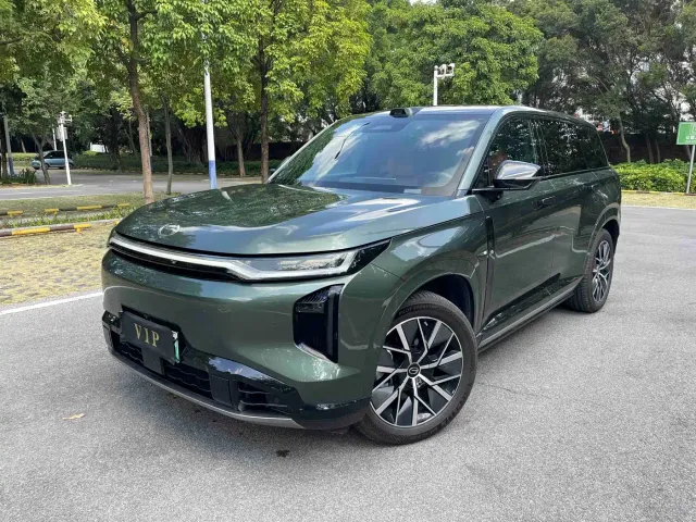 Фотография автомобиля — GAC Trumpchi Xiangwang S7