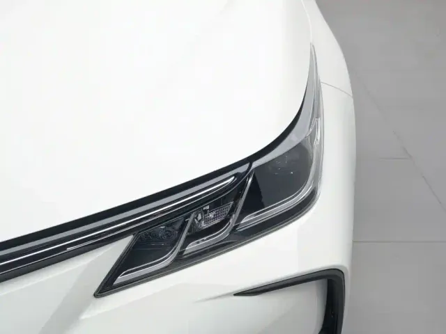 Toyota Corolla — Фото автомобиля 7