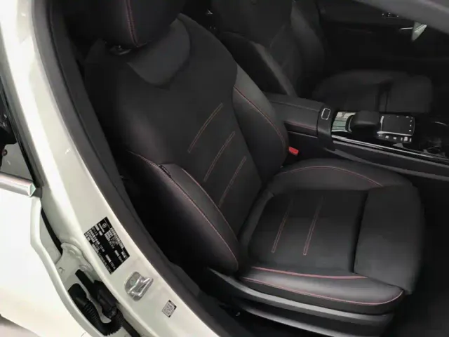 Mercedes-Benz A-Class — Фото автомобиля 24