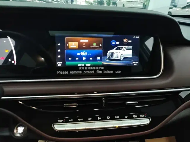 GAC Trumpchi M6 — Фото автомобиля 8