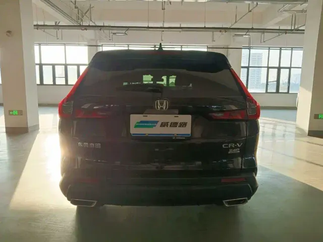 Honda CR-V — Фото автомобиля 5
