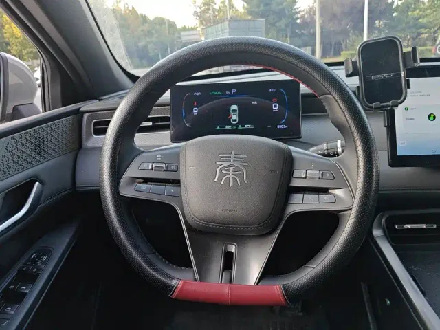 BYD Qin PLUS — Фото автомобиля 6
