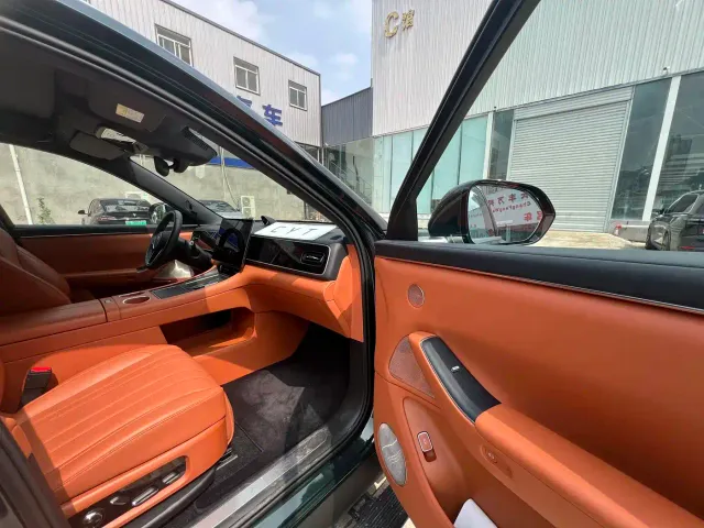 AITO Wenjie AITO M7 2026 Extended Range Ultra AWD 5-Seater — Фото автомобиля 11