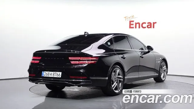 Genesis G80 Бензин 2.5 турбо AWD — Фото автомобиля 2