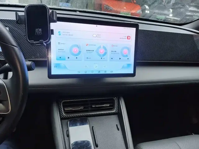 BYD Qin L — Фото автомобиля 8
