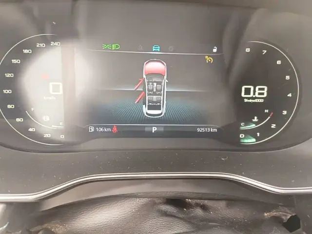 Roewe RX5 — Фото автомобиля 11