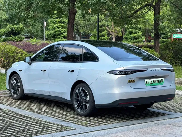 GAC Aion RT — Фото автомобиля 17