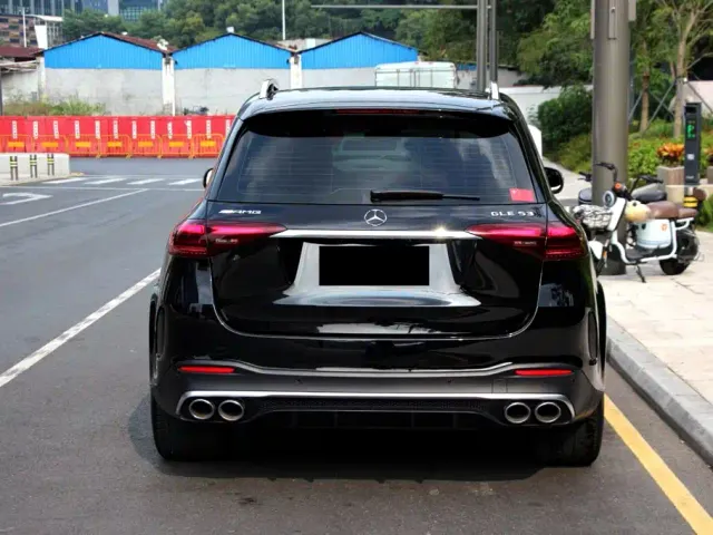 Mercedes-Benz GLE-Class AMG — Фото автомобиля 3