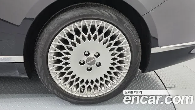 Genesis G80 Бензин 2.5 турбо AWD — Фото автомобиля 18