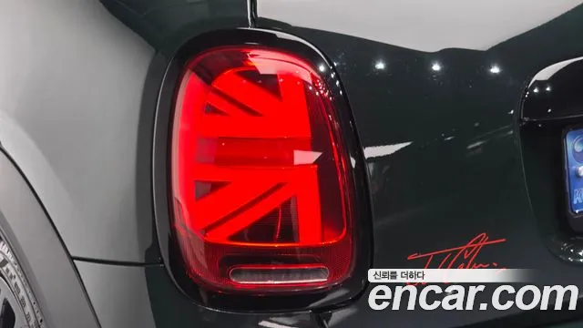 Mini Cooper — Фото автомобиля 6