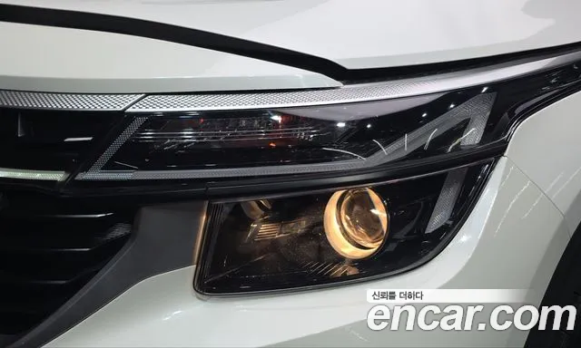Kia Seltos — Фото автомобиля 7