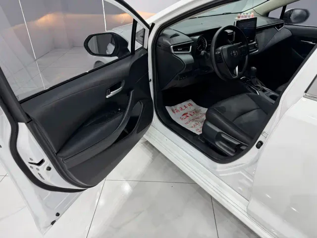 Toyota Corolla — Фото автомобиля 7