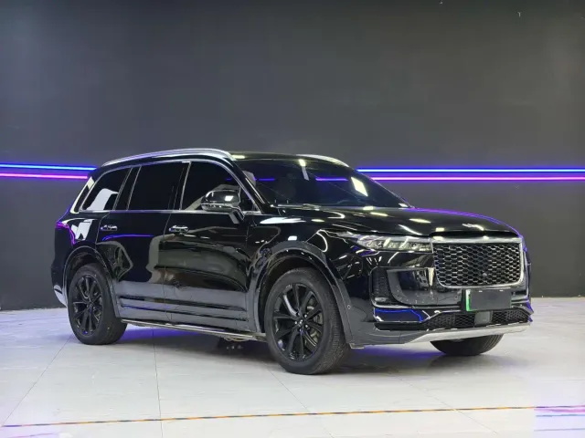 Li Auto ONE — Фото автомобиля 3