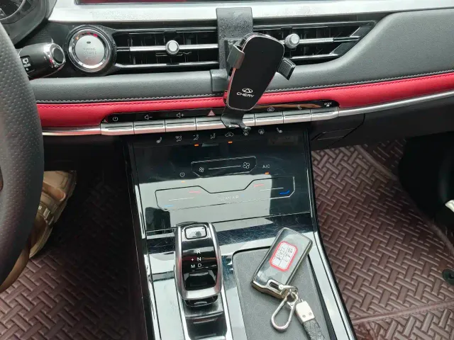 Chery Tiggo 7 — Фото автомобиля 12