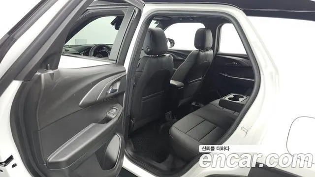 ChevroletGMDaewoo Trailblazer Trailblazer 1.3 турбо 4WD — Фото автомобиля 11