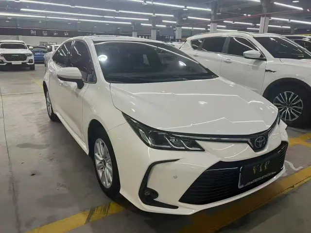 Toyota Corolla — Фото автомобиля 3