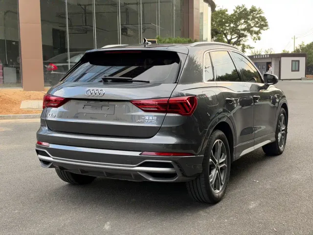 Audi Q3 — Фото автомобиля 16