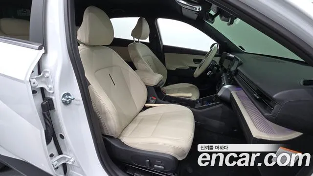 Hyundai Kona SX2 — Фото автомобиля 15