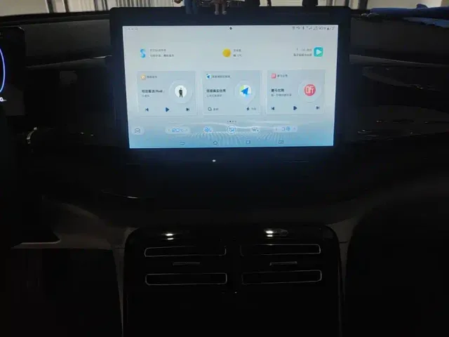 BYD Qin PLUS — Фото автомобиля 12