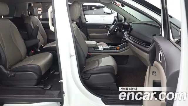 Kia Carnival 4th Gen — Фото автомобиля 16