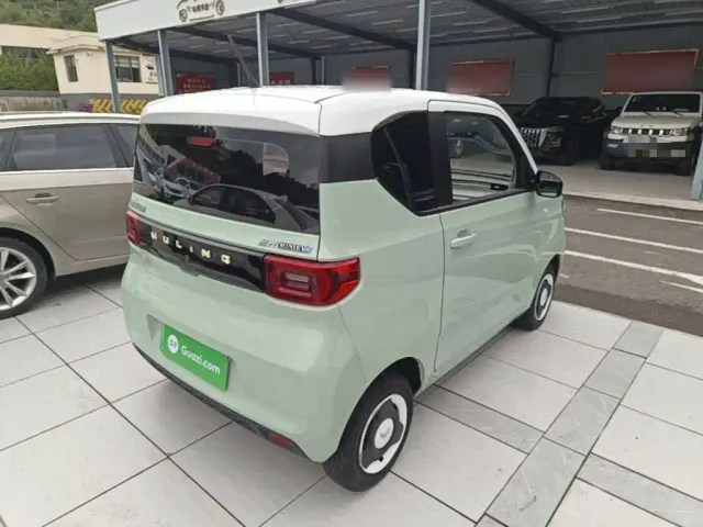 Wuling Hongguang Mini EV — Фото автомобиля 6