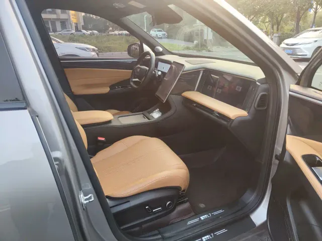 Geely Galaxy L7 — Фото автомобиля 8