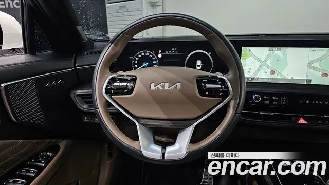 Kia K8 — Фото автомобиля 10