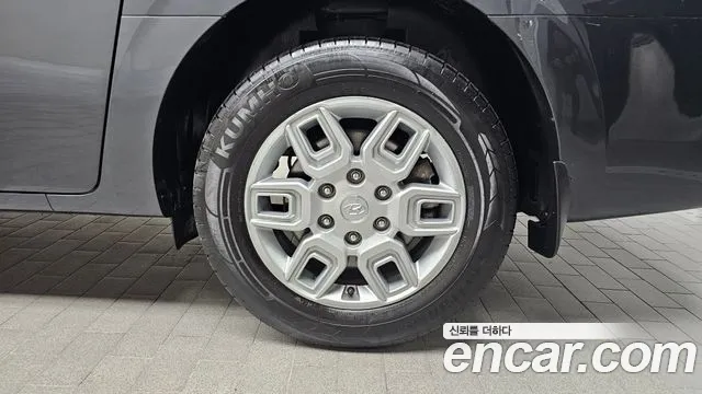 Hyundai Staria Staria Карго 3 места — Фото автомобиля 5