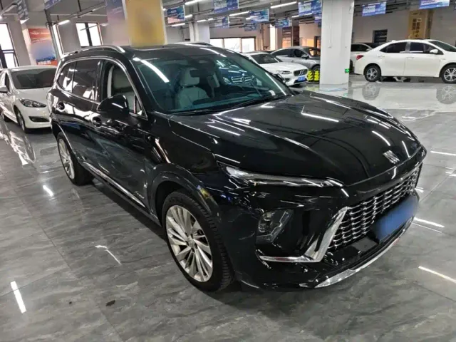 Buick Envision Plus — Фото автомобиля 3